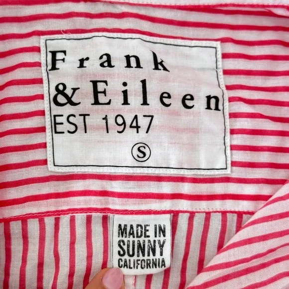 Frank & Eileen Barry Shirt Red White Stripe